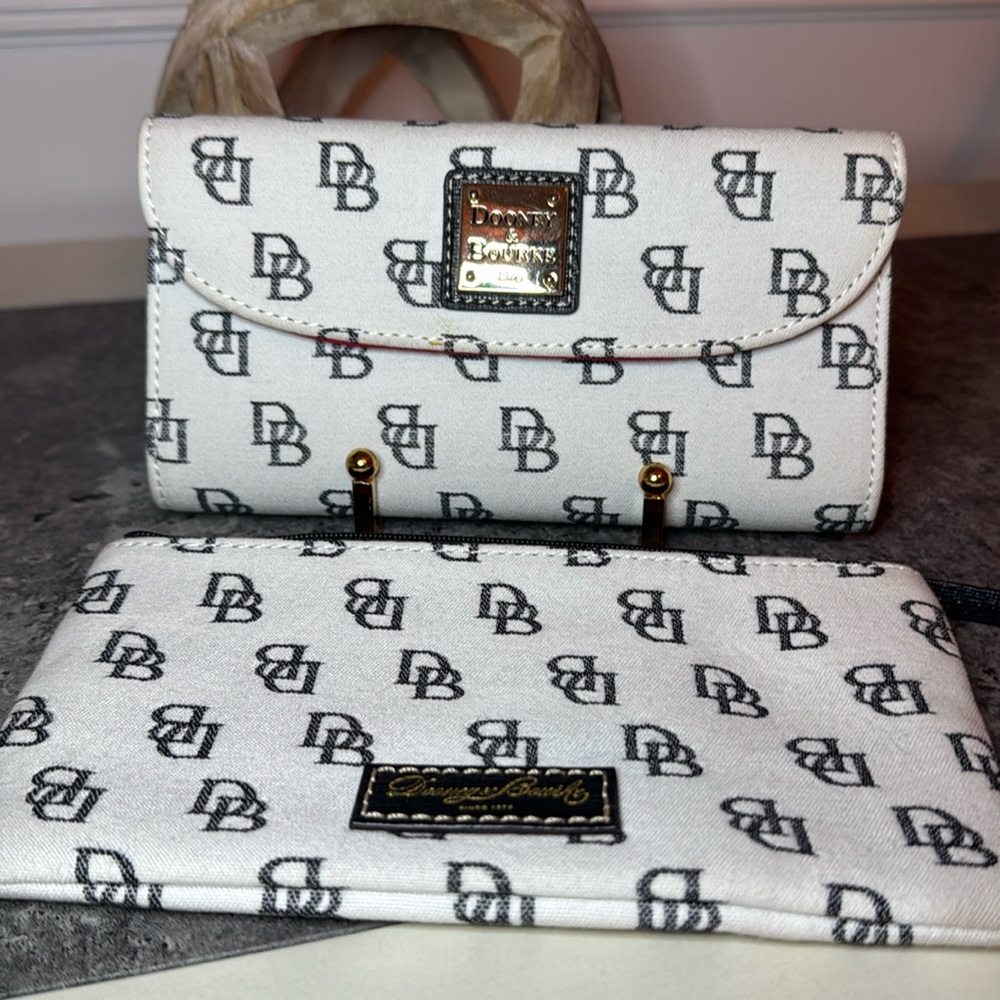 Dooney and Bourke Wallet and Wristlet